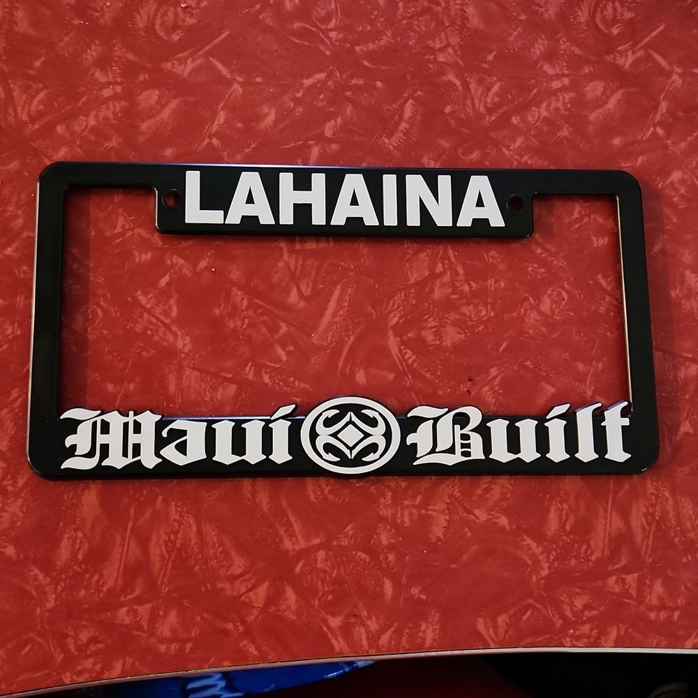 NWOT Lahaina MauiBuilt License Plate Frame New